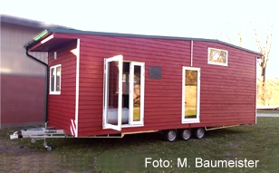 Tinyhouse mit Leinos 850 Wetterschutzfarbe